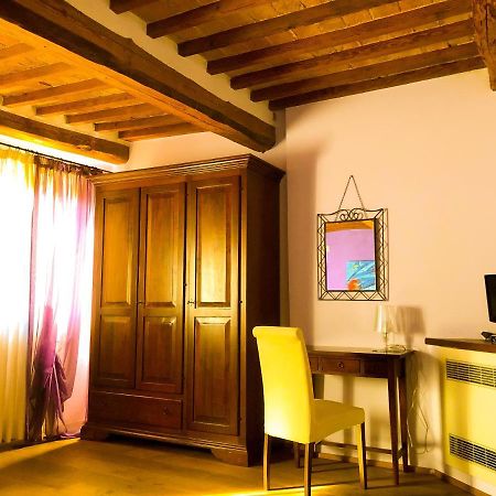 Il Corso Di Montepulciano Bed & Breakfast ภายนอก รูปภาพ