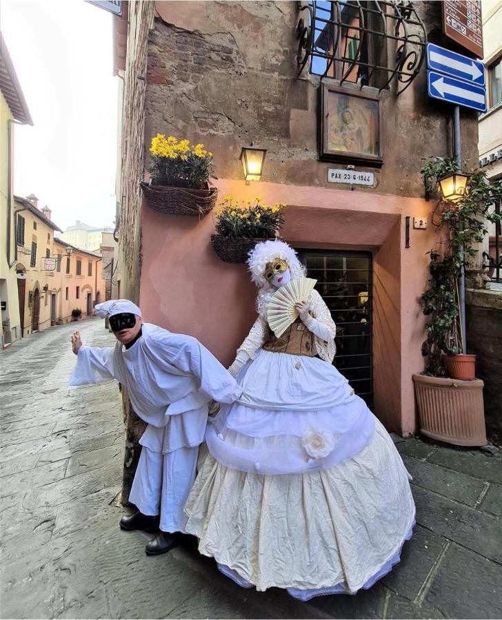 Il Corso Di Montepulciano Bed & Breakfast ภายนอก รูปภาพ